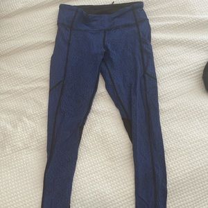 Lululemon full length blue leggings w pockets